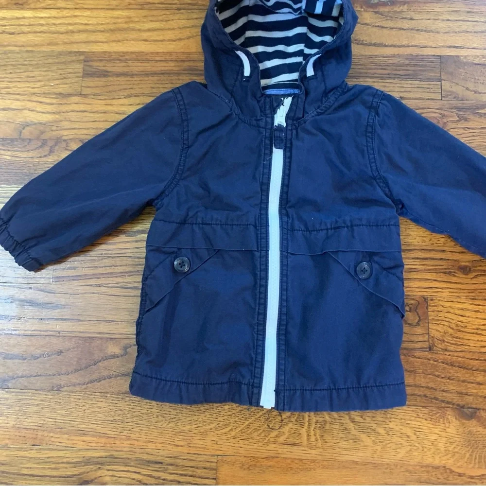 OshKosh Hooded Hoodie Jacket Coat  Navy Blue Winter Full Zip Close w/ 2 Pockets